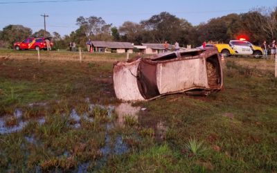 Francisco Beltrão - Jovem morre após carro sair da pista e capotar na PR-475